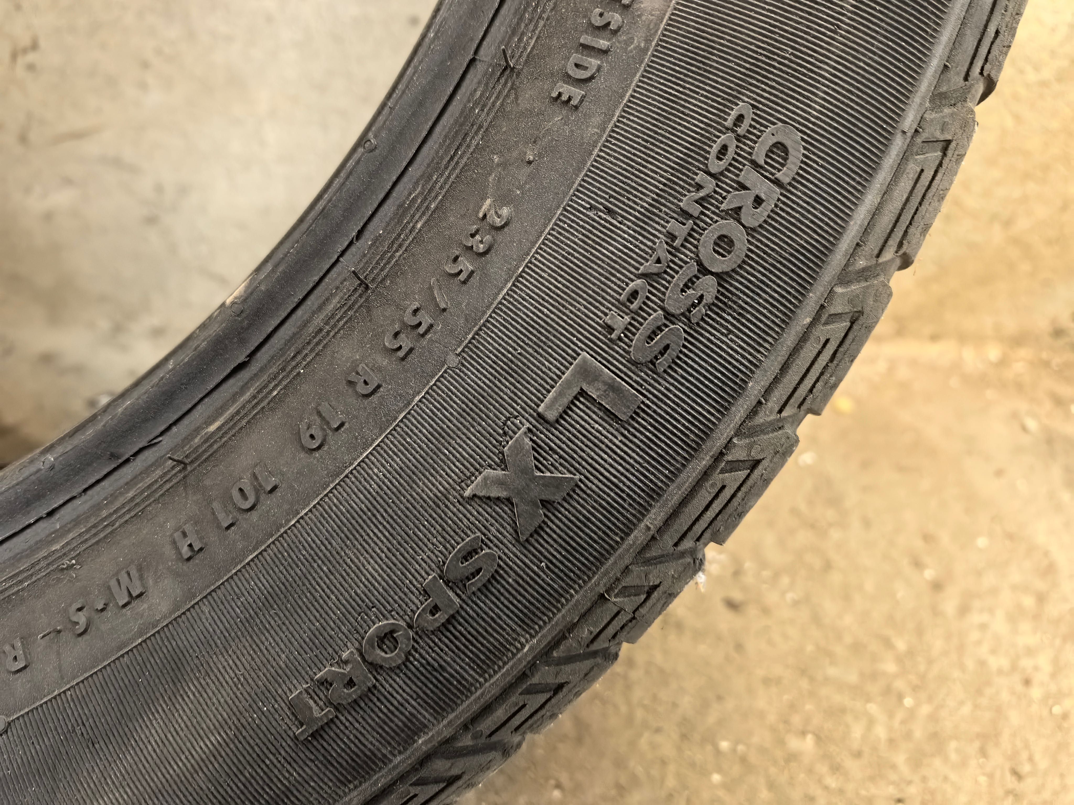 Continental cross contact LX sport 235/55/19 101H   2 броя