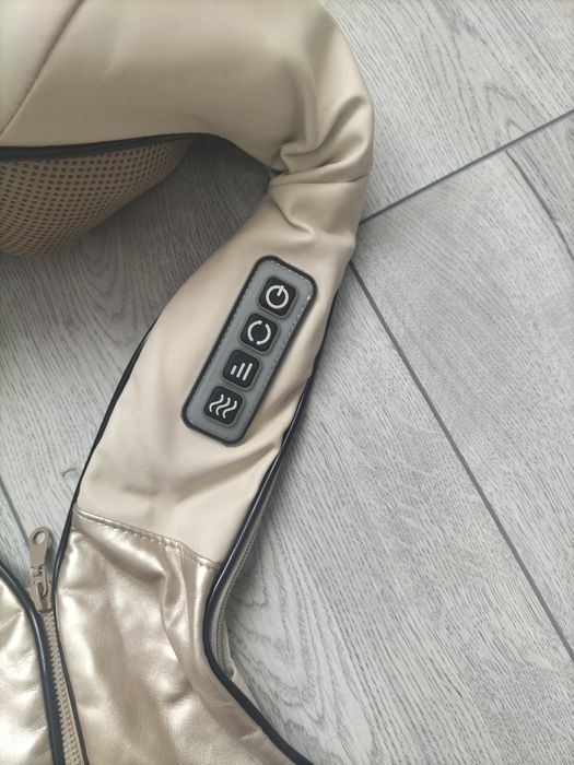 Aparat de masaj cu functie de incalzire cu infrarosu