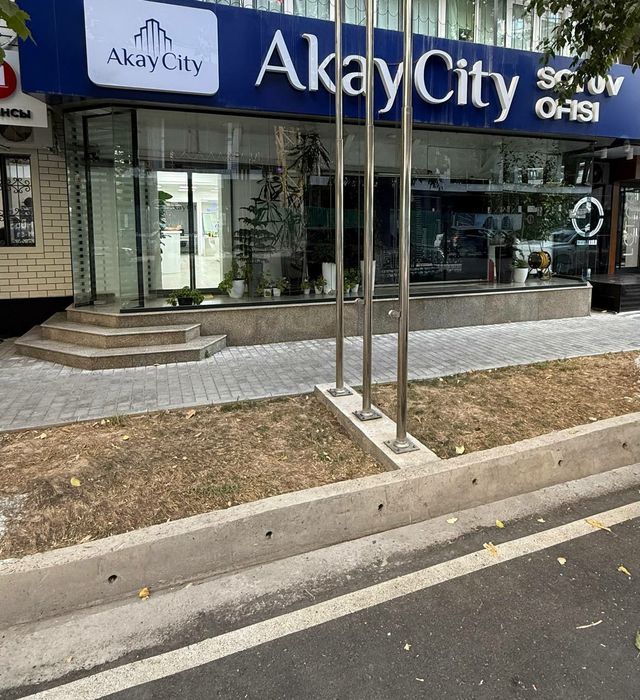 Срочно Продается Коммерческой Помешения Akay City