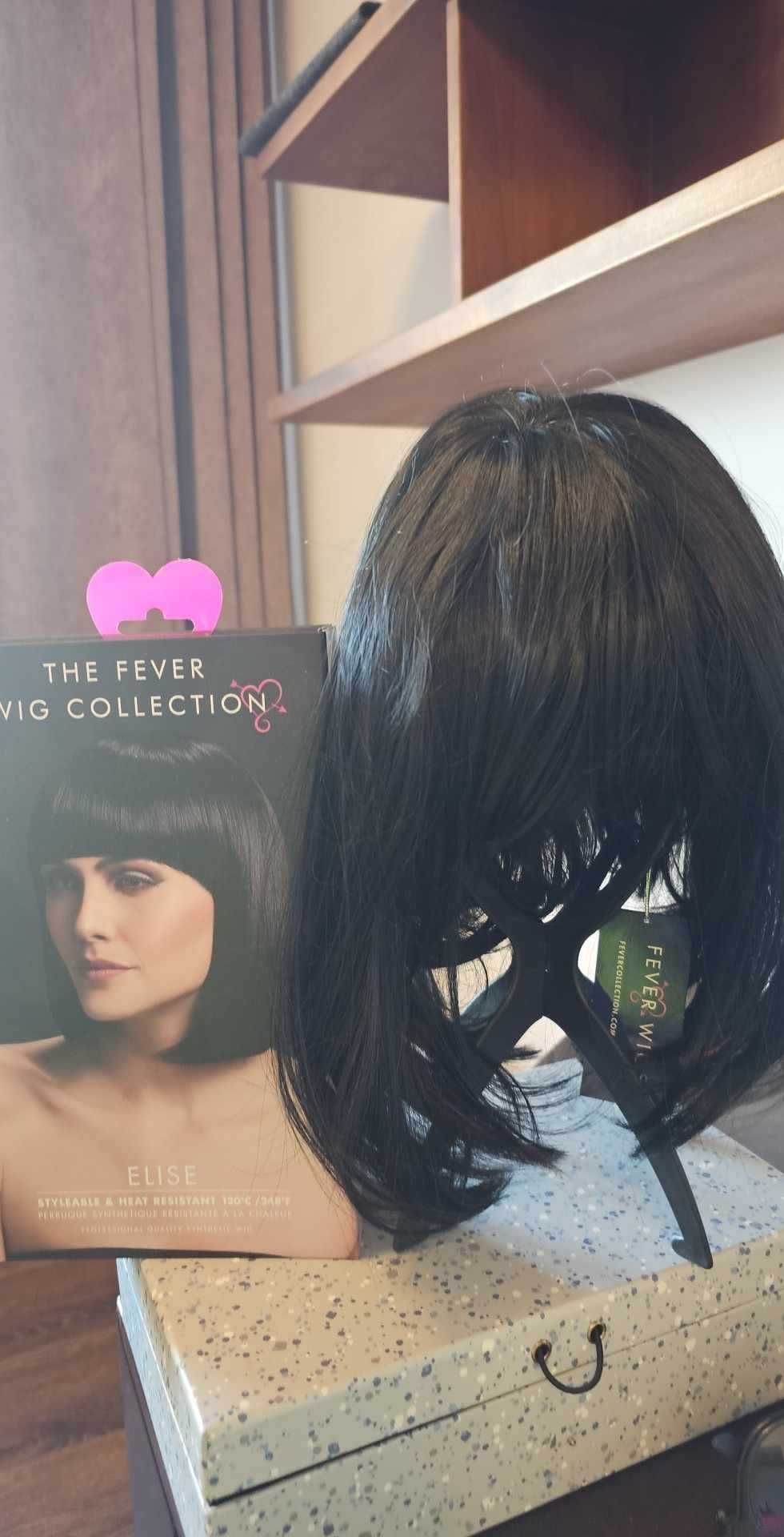 Peruca bruneta The Fever Collection