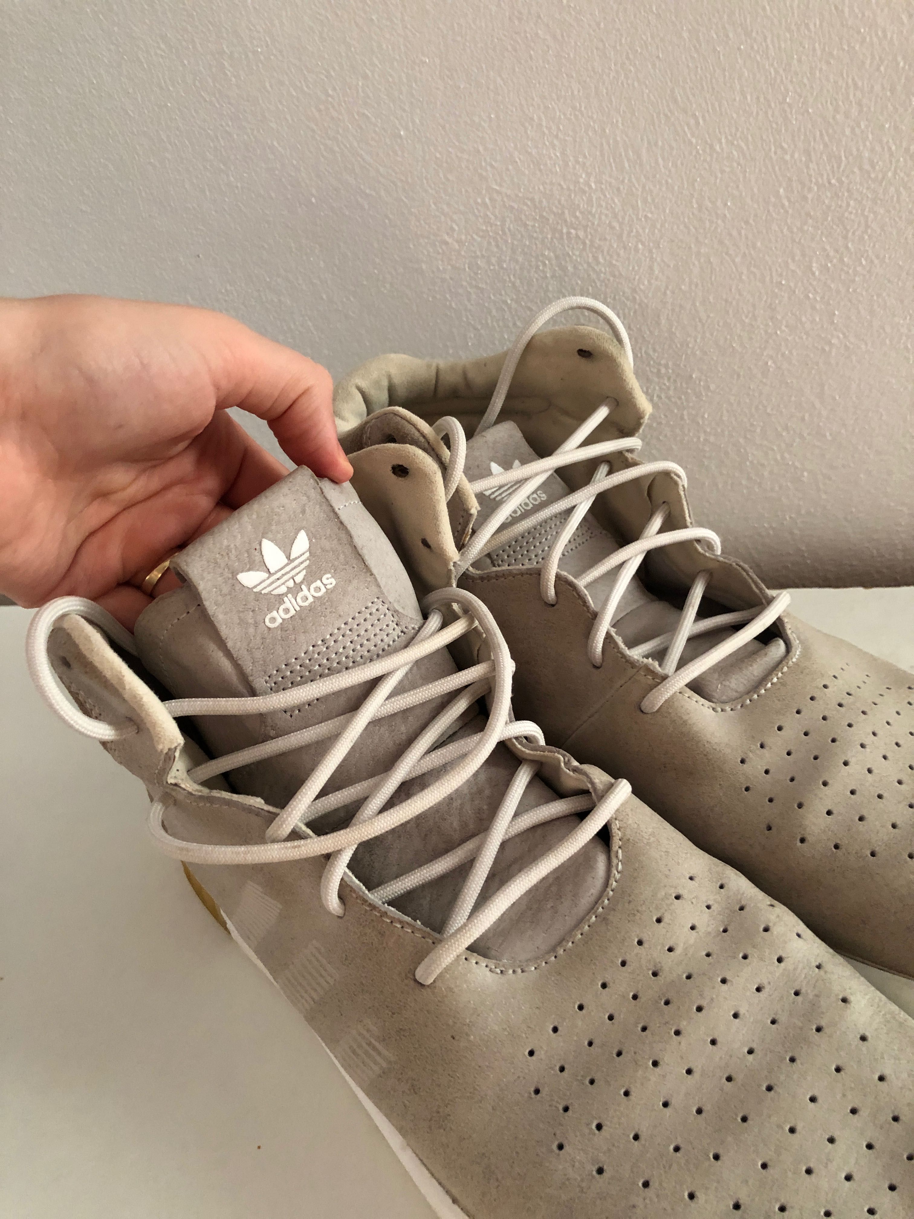 Adidas Tubular nr 44