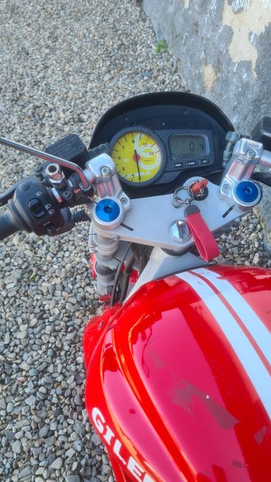 Gilera Dna 80 cc vând /schimb