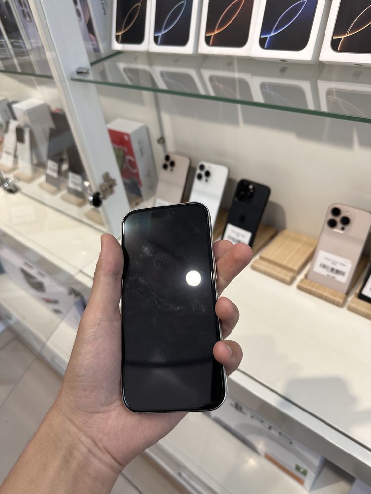 iPhone 16 Pro E-sim на идеольным состоянии