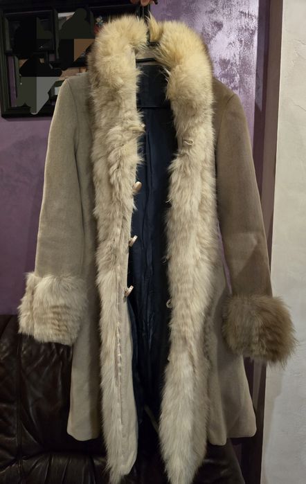 Елегантно палто от лисича кожа