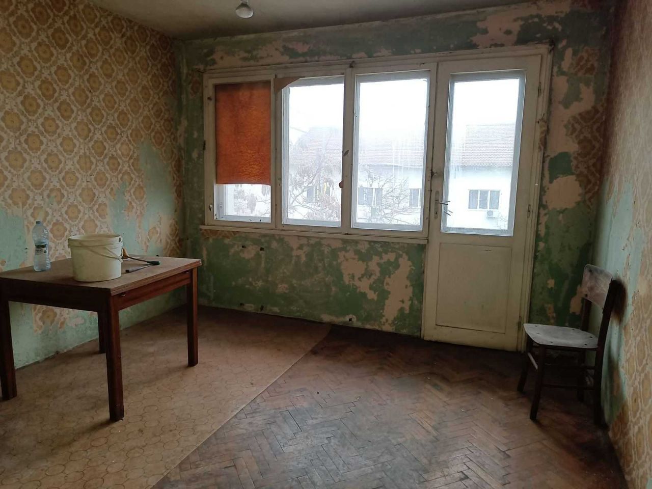 Продава се Двустаен апартамент в Казанлък - 67 кв.м за 1028 €/кв.м - Снимка #4