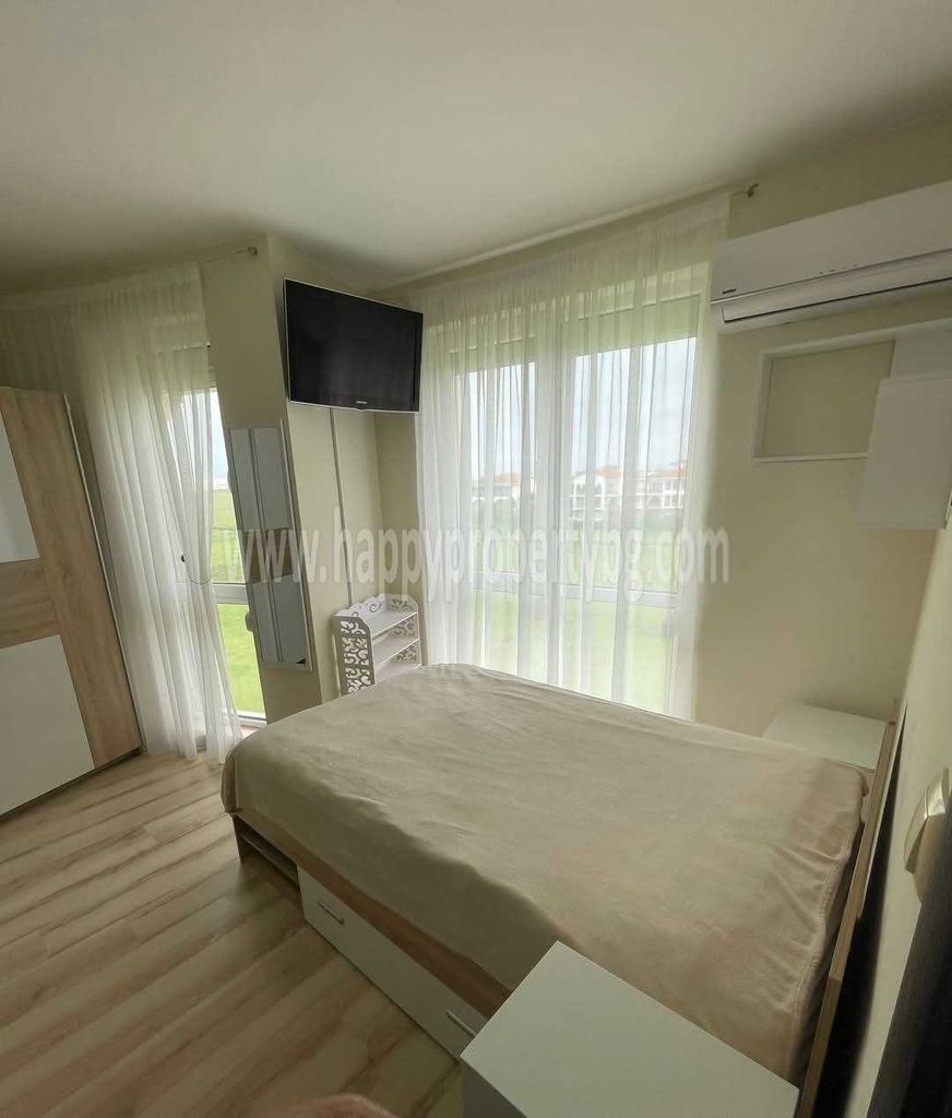 Продава се Тристаен апартамент в с. Равда, Област Бургас - 82 кв.м за 1135 €/кв.м - Снимка #8