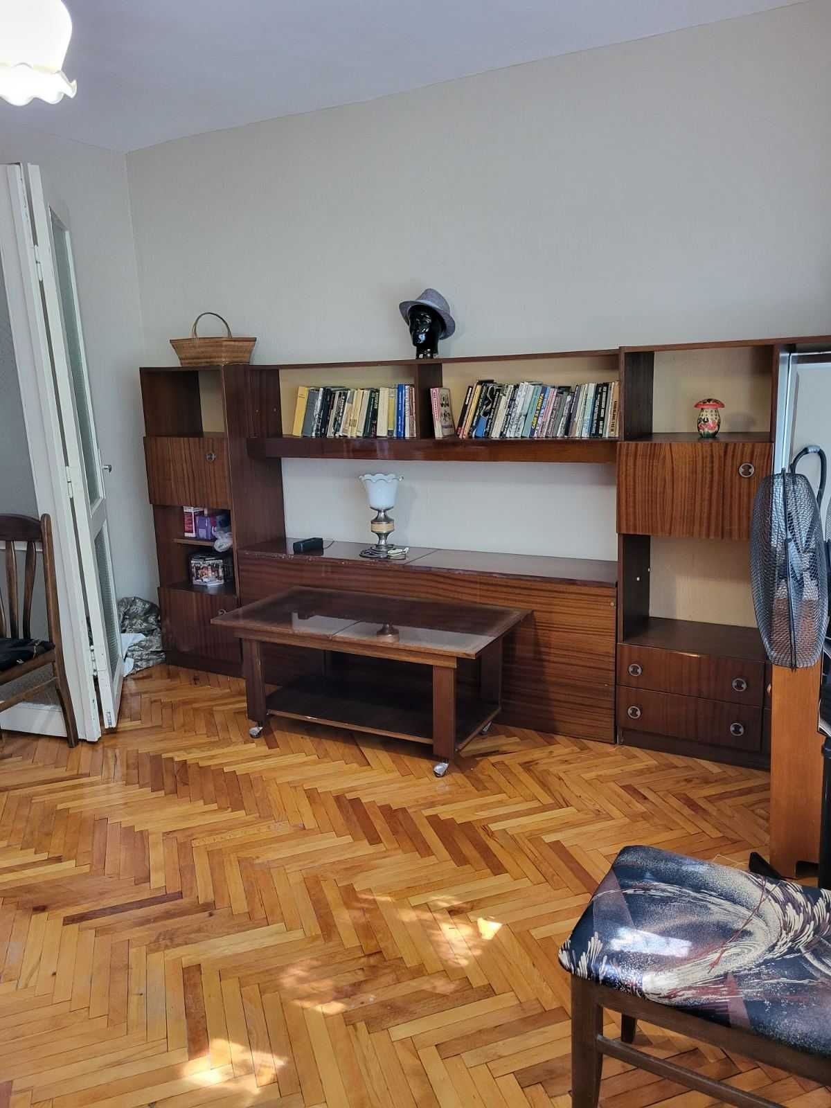 Продавам секция с ракла