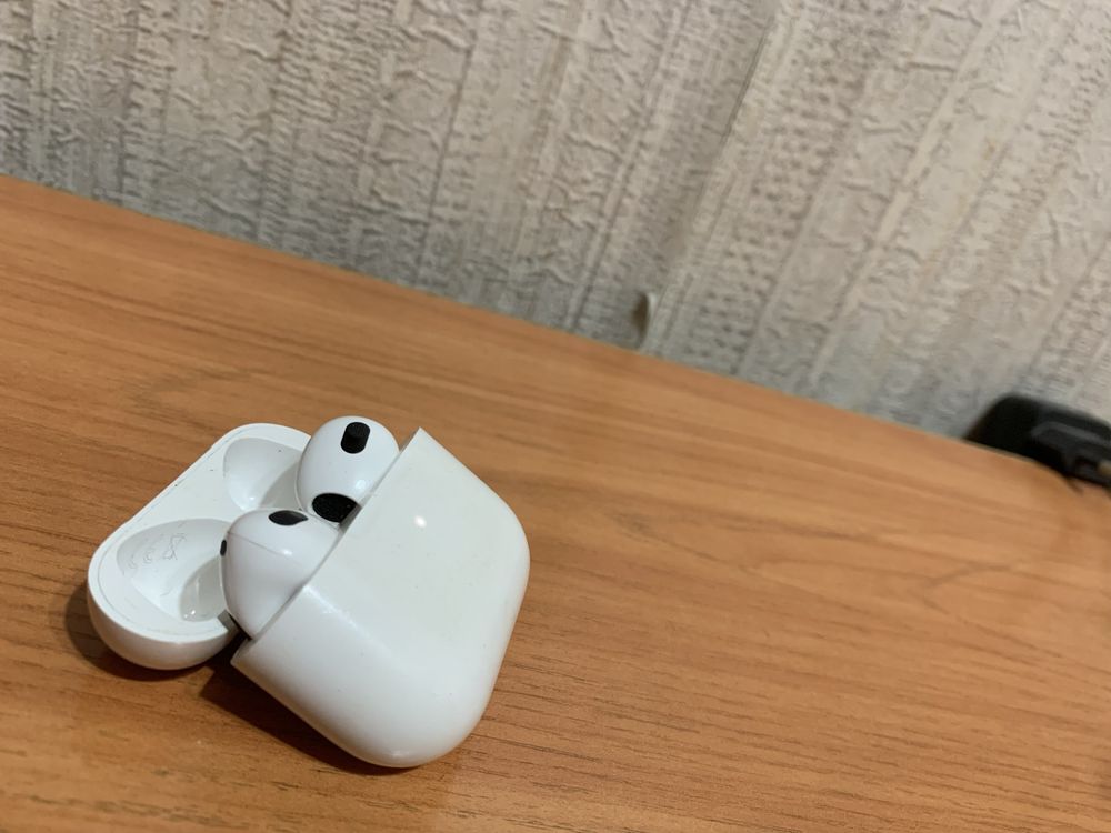 Airpods 3 lux в идеальном состояний