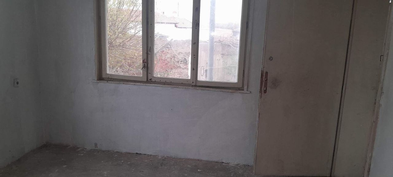 Продава се Къща в Пловдив, Тракия - 110 кв.м за 228 €/кв.м - Снимка #8