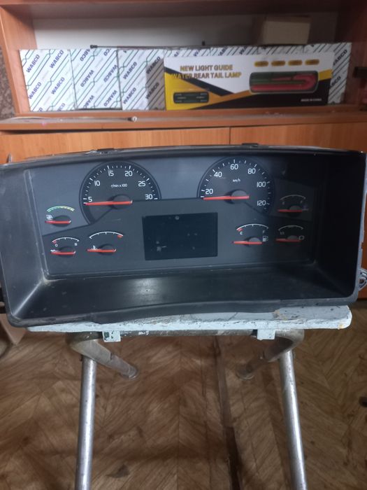 Щиток приборов вольво евро 5.