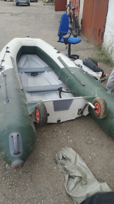 Продам лодку РИБ с мотором Меркурий 15