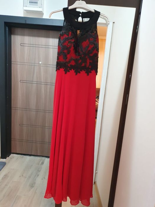 Официална дълга рокля