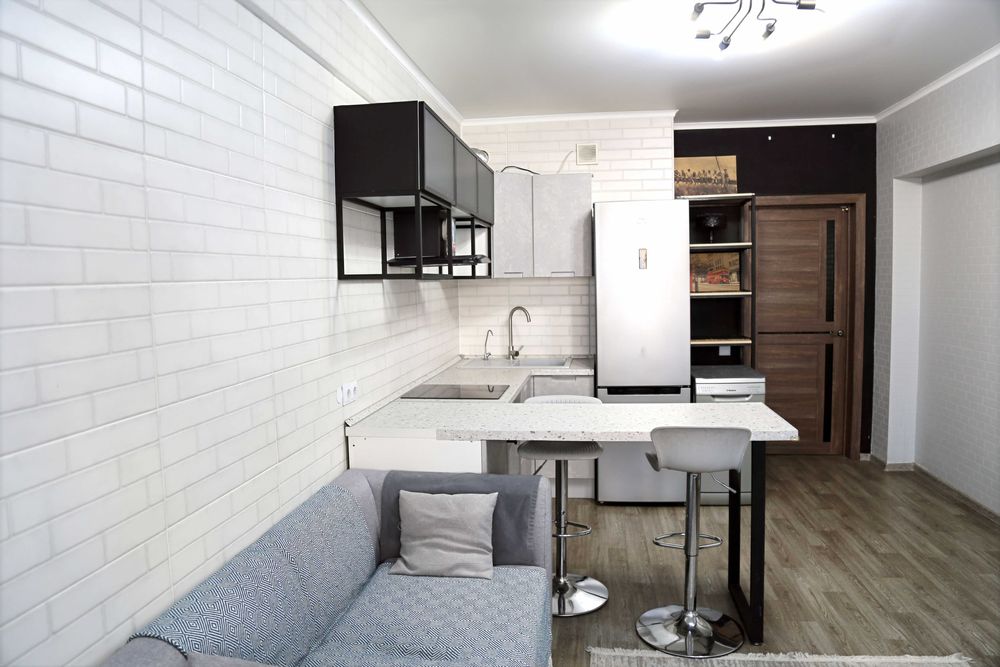 3-комнатная квартира · 116 м² помесячно, Толе би — Варламова