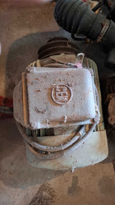 Vand utilaje agricole