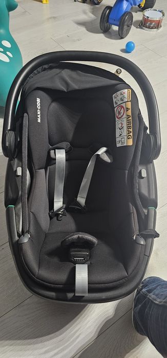 Scoica Maxi Cosi Pebble Pro + suport Auto 360
