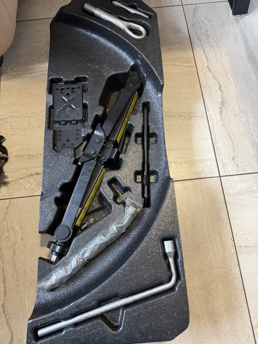 Авариен комплект крик Мерцедес ML, R, GLK Mercedes krik