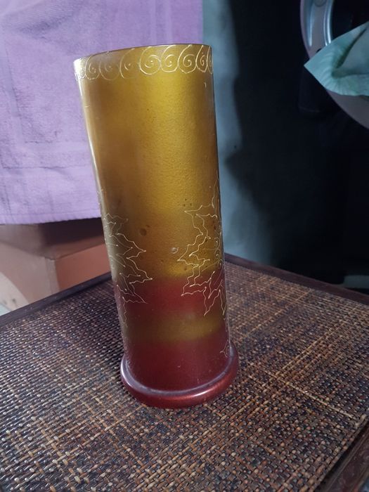 Vaza din sticla colorata