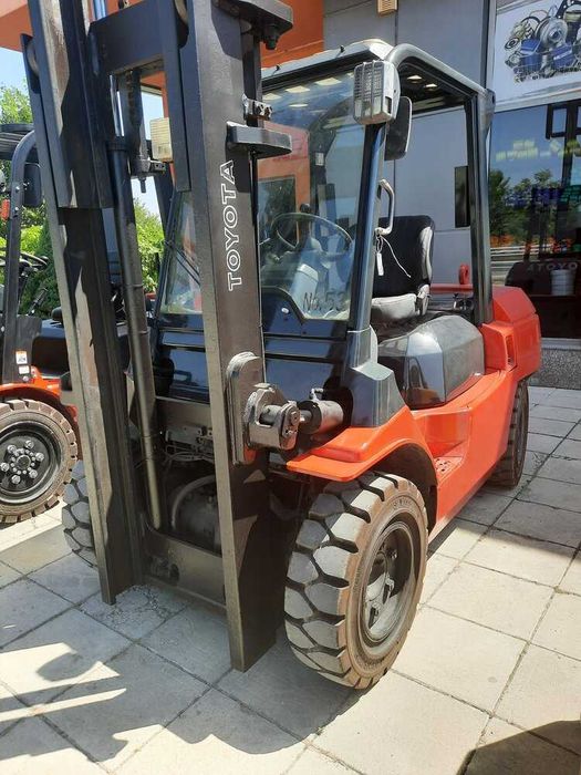 Мотокар Тойота 3500кг