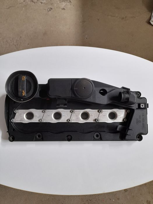 Capac culbutori Q5 2009-2015