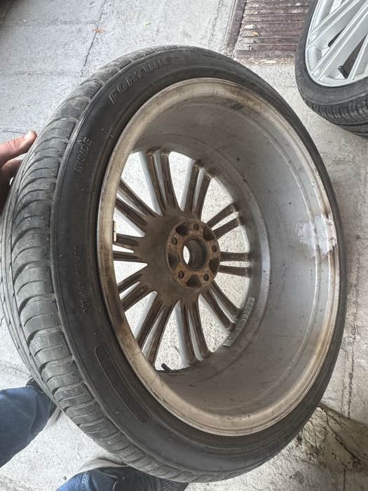 Джанти 5х112 r20 от Ауди с гуми 255/35/20