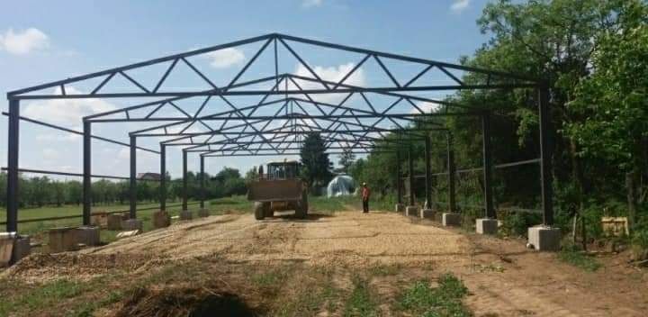 Hala metalica  15 x 40 x 5h