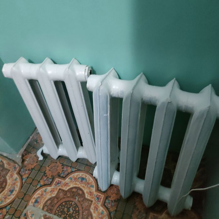 Продам батареи-б/у