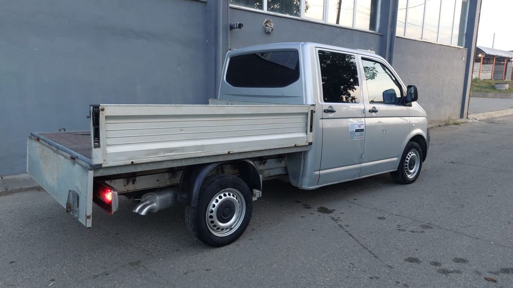 VW T5 syncro 4x4~doka 6 locuri + lada