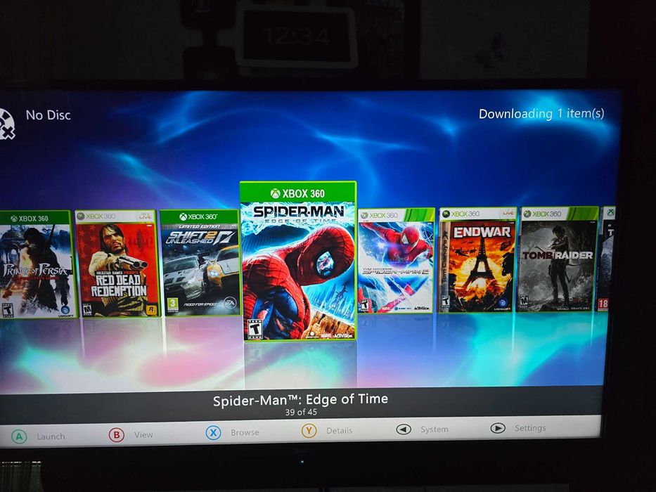 Xbox360 + 45 jocuri + accesorii