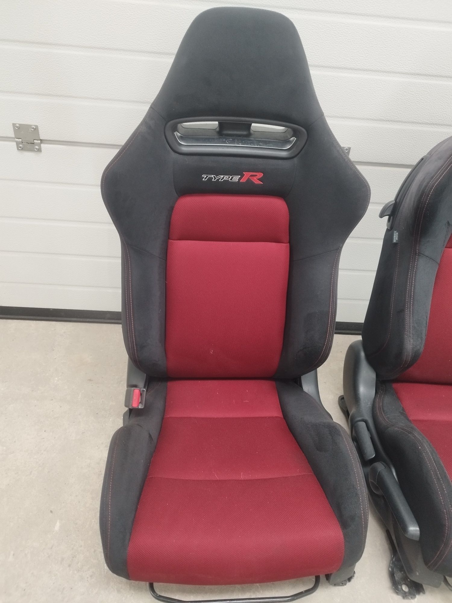 Седалки от civic fn2 type r сивик 8