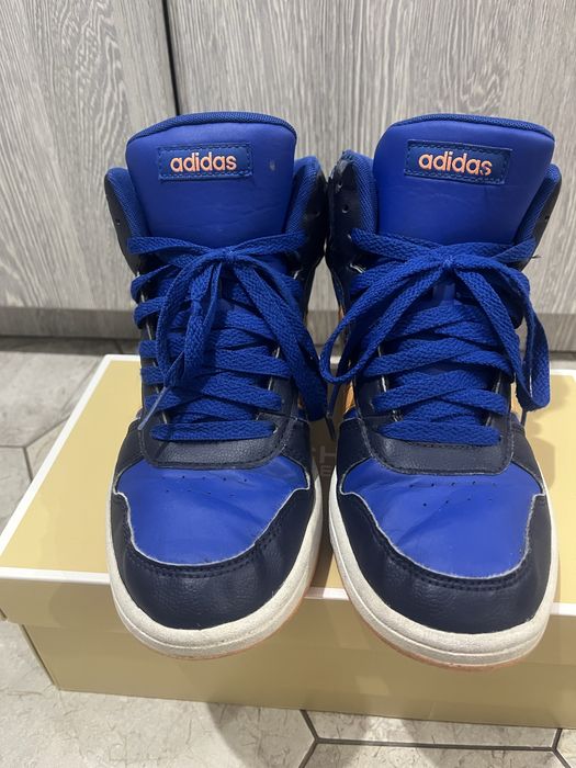 Adidasi nr 40, 40lei