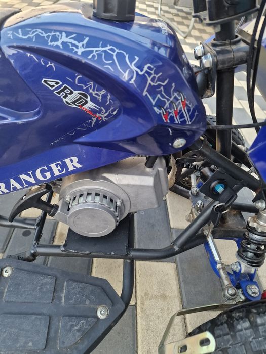 Vand atv 49cc in stare foarta buna de functionare
