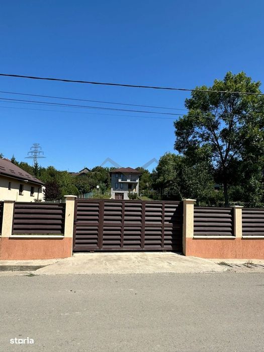 Casa Valea Adanca CUG Demisol+parter+ etaj