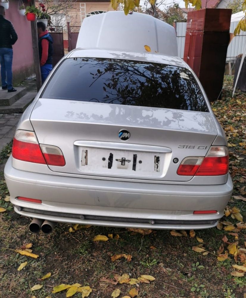 Dezmembrez Bmw e46 316 318 320 330