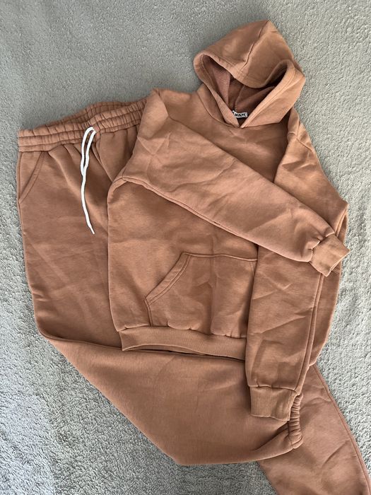 Кафяв комплект