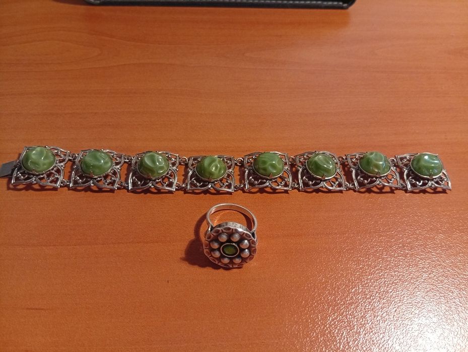 Гривна и пръстен