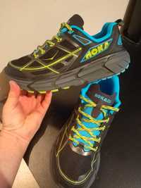 Hoka One One Challenger ATR