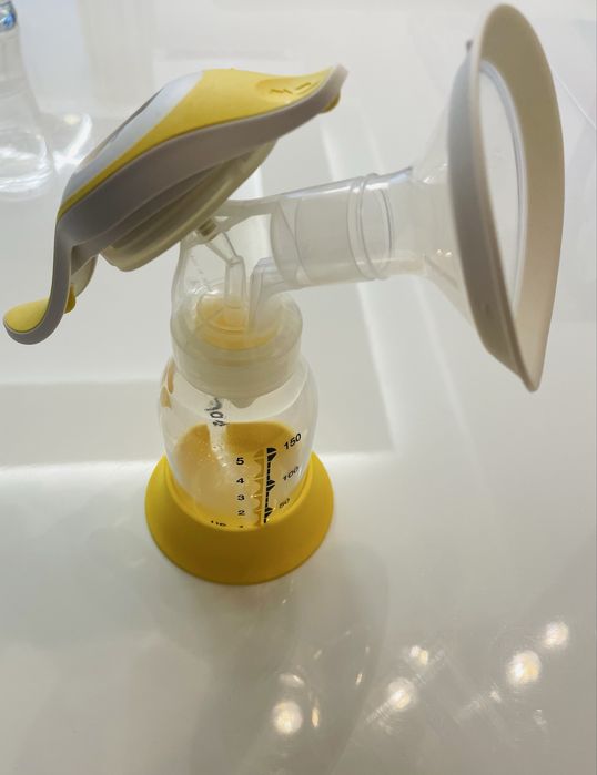 Двуфазна ръчна помпа Medela