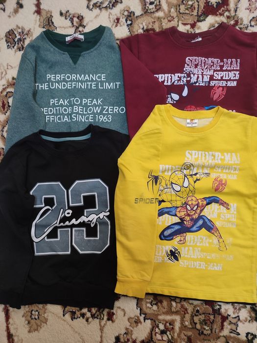 Детская одежда: футболки, брючки, джинсы,