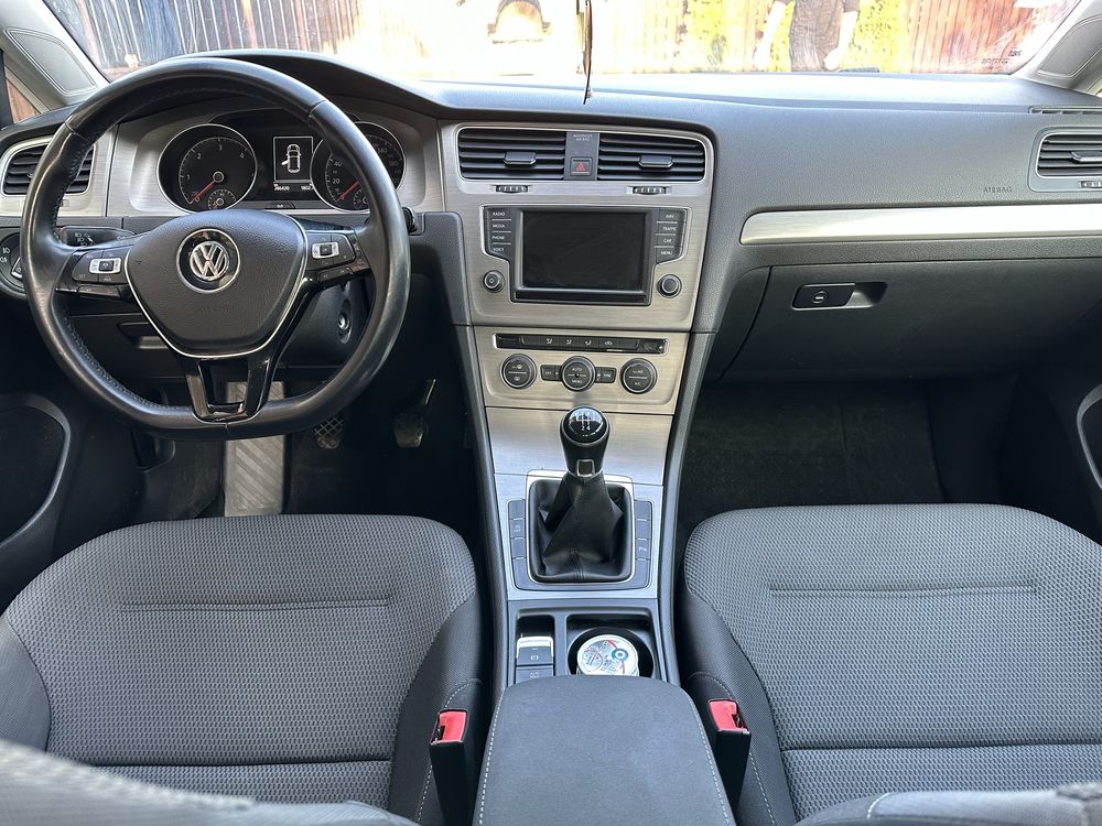 Volksvagen golf VII 1,6 TDI 2016 hatchback