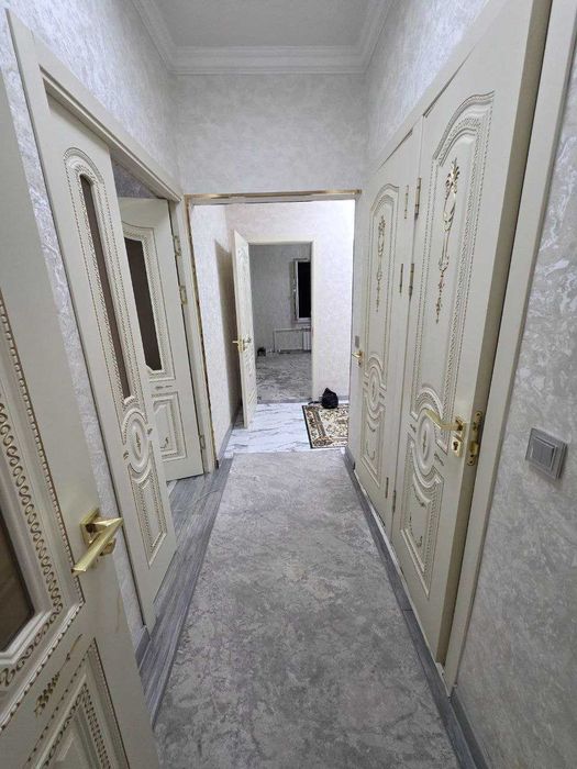 Продаётся 2ух комнатная на Юнусабаде 19 квл, площадь 60м2, с ремонтом