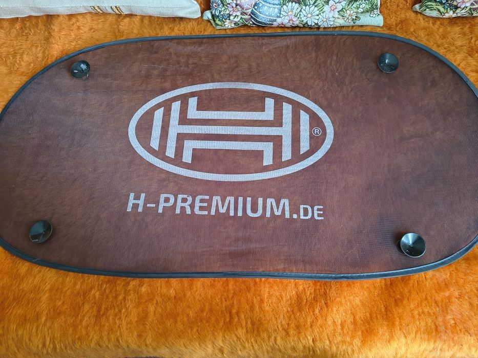 Сенник за кола с вендузи