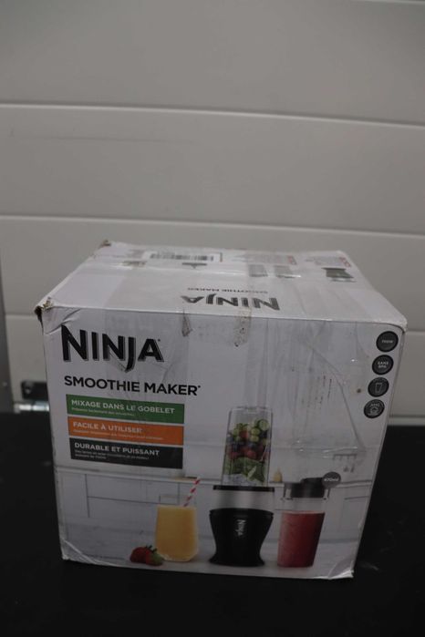 Персонален блендер Ninja Fit, 700W, 2 чаши от 16 унции,уред за смутита