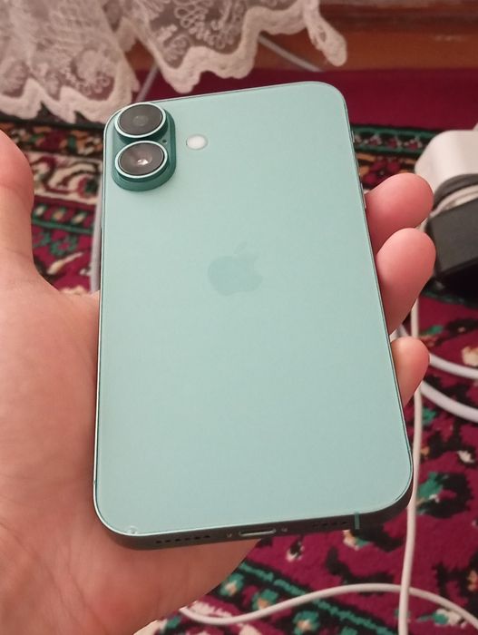 Iphone xr в корпусе 16