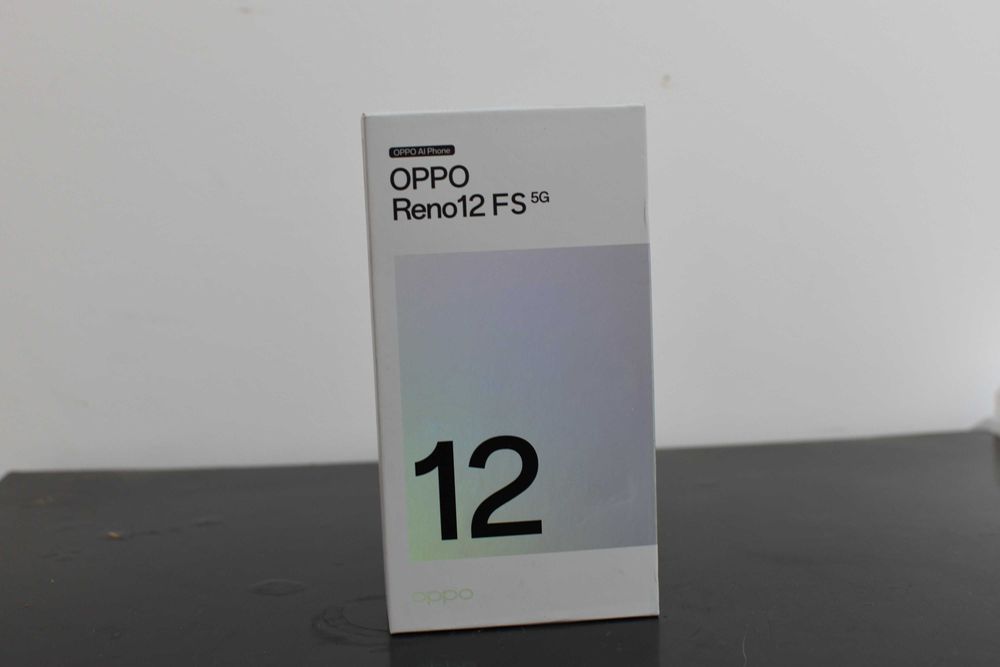Vand Telefon OPPO Reno12 FS 5G, 512GB Sigilat