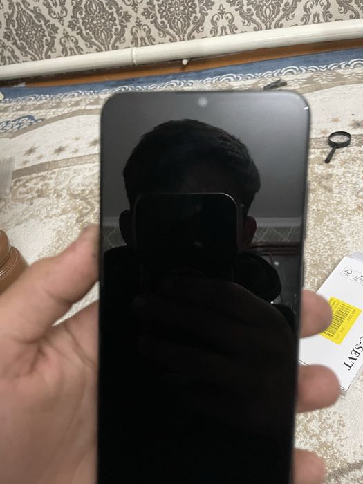 Samsung A04e сктылады