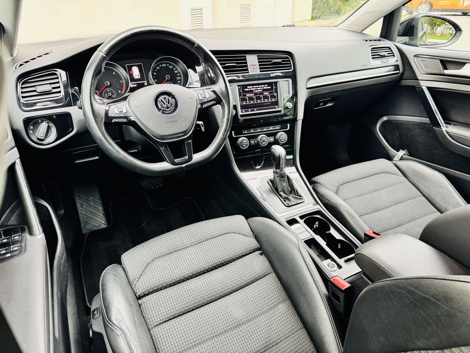 Vw Golf 7 R Line 1.6 TDI euro 6  Automat / Xenon / camera / masaj