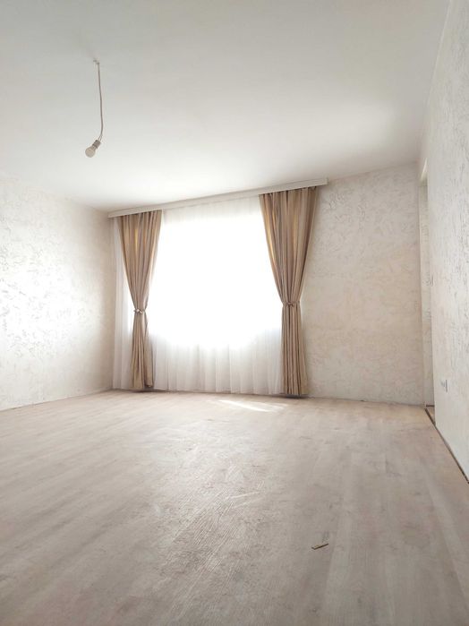 Тристаен апартамент Погреби АКТ 16