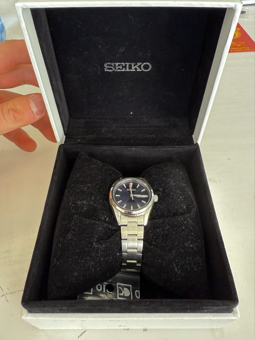 Часовник Seiko в отлично състояние