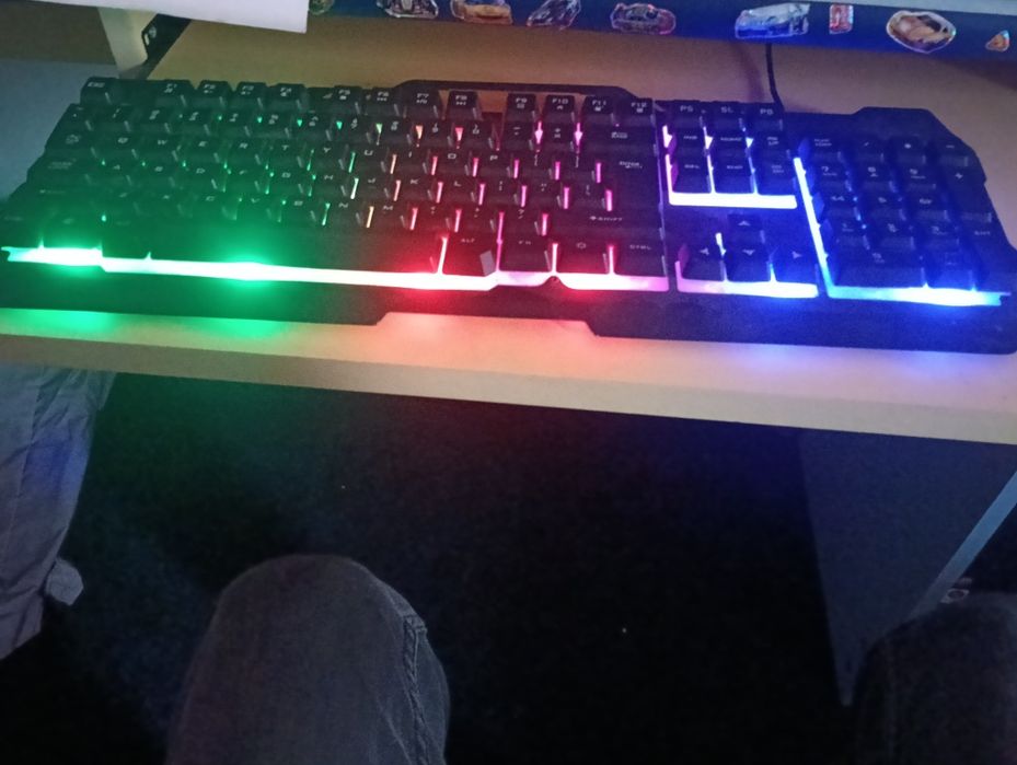 Vând sau schimb calculator complet