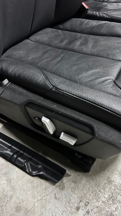 предни седалки BMW